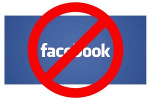 bloccato su facebook copertina